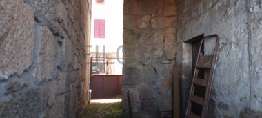 Moradia V4 com Terreno · Britiande, Lamego