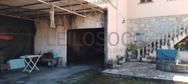 Moradia V4 com Terreno · Britiande, Lamego