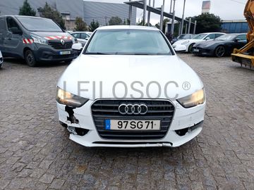 Audi A4 Avant TDI · Ano 2012