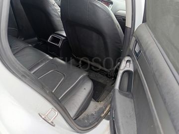 Audi A4 Avant TDI · Ano 2012