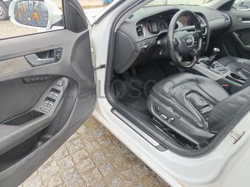 Audi A4 Avant TDI · Ano 2012