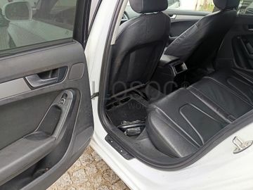 Audi A4 Avant TDI · Ano 2012