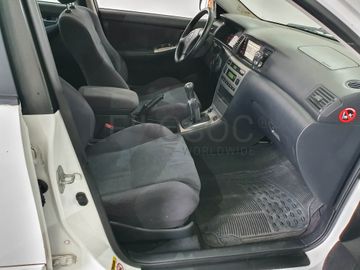 Toyota Corolla VVT-i · Ano 2002  
