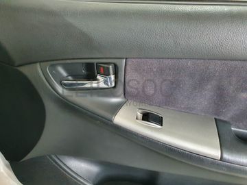 Toyota Corolla VVT-i · Ano 2002  