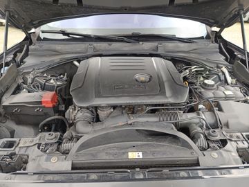 Jaguar F-Pace · Ano 2016