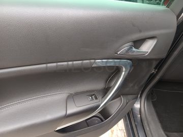 Opel Insígnia · Ano  2011 
