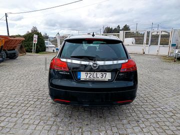 Opel Insígnia · Ano  2011 