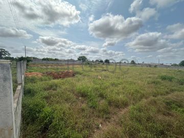 Terreno Urbano com Potencial de Valorização – Morro dos Veados, Luanda