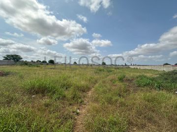 Terreno Urbano com Potencial de Valorização – Morro dos Veados, Luanda
