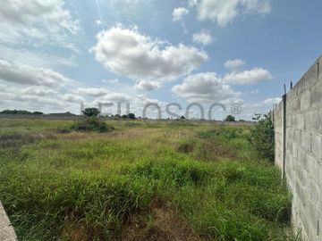 Terreno Urbano com Potencial de Valorização – Morro dos Veados, Luanda
