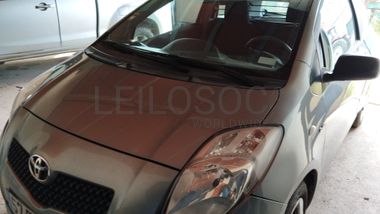 Toyota Yaris · Ano 2007
