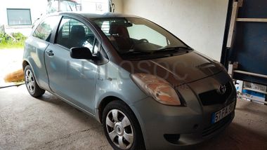 Toyota Yaris · Ano 2007