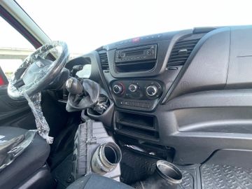 Iveco Daily 35 150 · Ano 2017