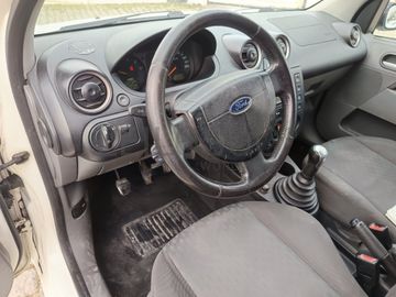 Ford Fiesta TDCI · Ano 2003