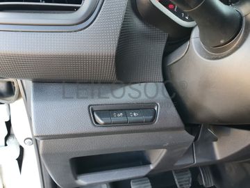 Renault Trafic · Ano 2022