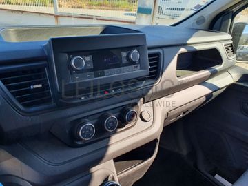 Renault Trafic · Ano 2022