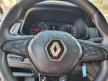 Renault Trafic · Ano 2022