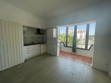Apartamento T0 · Cascais