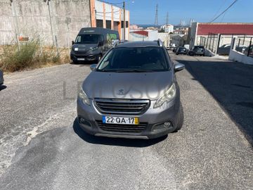 Peugeot 2008 1.6HDI · Ano 2015