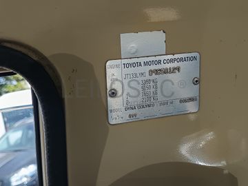 Toyota Dyna 150 · Ano 1998