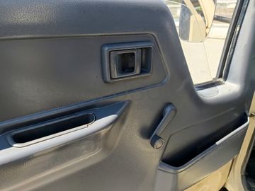 Toyota Dyna 150 · Ano 1998