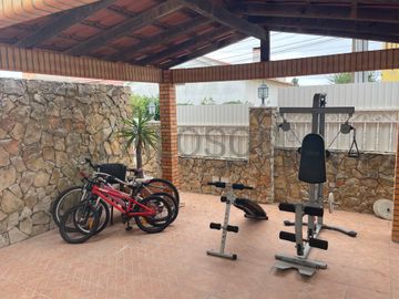 Moradia V4 com logradouro · Quinta do Conde, Sesimbra