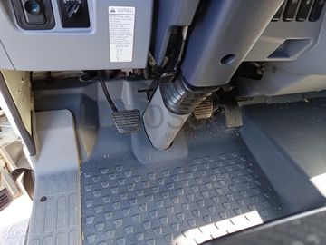 Mitsubishi Canter · Ano 2016