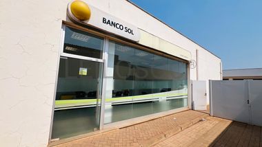 KALANDULA | MALANGE | Antiga Agência Bancária