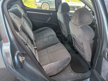 Peugeot 407 · Ano 2004