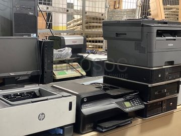 Equipamentos de escritório e outros + Equipamentos de informáticos