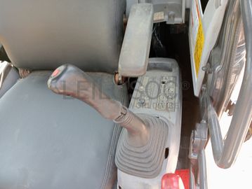 Giratória Komatsu PC78US