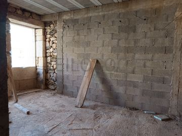 Edifício com 3 Pisos · Tabuaço