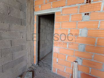 Edifício com 3 Pisos · Tabuaço