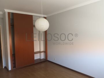Apartamento T3 com Box · Macedo de Cavaleiros