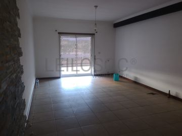 Apartamento T3 com Box · Macedo de Cavaleiros