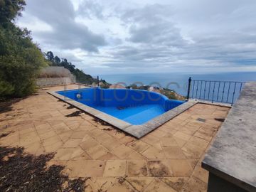 Proporção de 1/2 de Moradia V4 de Luxo com Piscina · Palheiro Village, Funchal