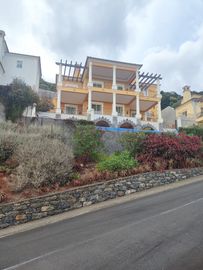 Proporção de 1/2 de Moradia V4 de Luxo com Piscina · Palheiro Village, Funchal