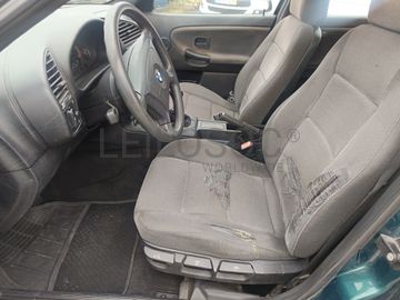BMW 318 TDS · Ano 1996