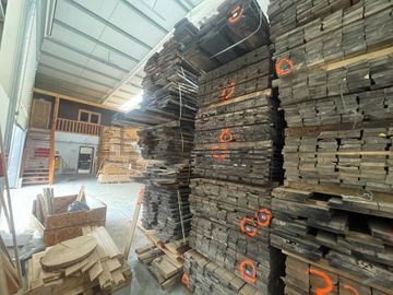 Matéria-Prima · Madeira