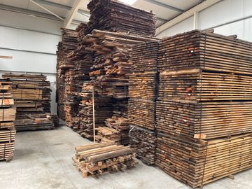 Matéria-Prima · Madeira