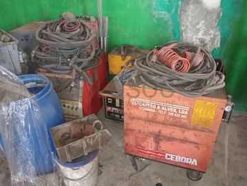 Equipamentos de Escritório, Laboratório, Indústria e Apoio