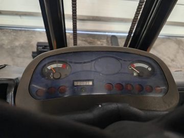 Empilhador Komatsu FD25T-1E1