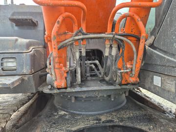 Giratória Hitachi · Ano 2008