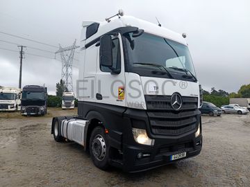 Mercedes-Benz 1845 · Ano 2014