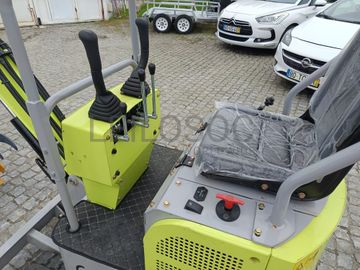 Mini Giratória Infront YFE12 · Ano 2025