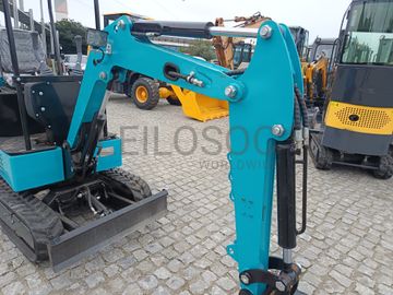 Mini Giratória JPC KV12 · Ano 2025