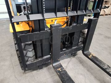 Empilhador JBG FD-32S · Ano 2025